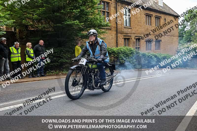 Vintage motorcycle club;eventdigitalimages;no limits trackdays;peter wileman photography;vintage motocycles;vmcc banbury run photographs